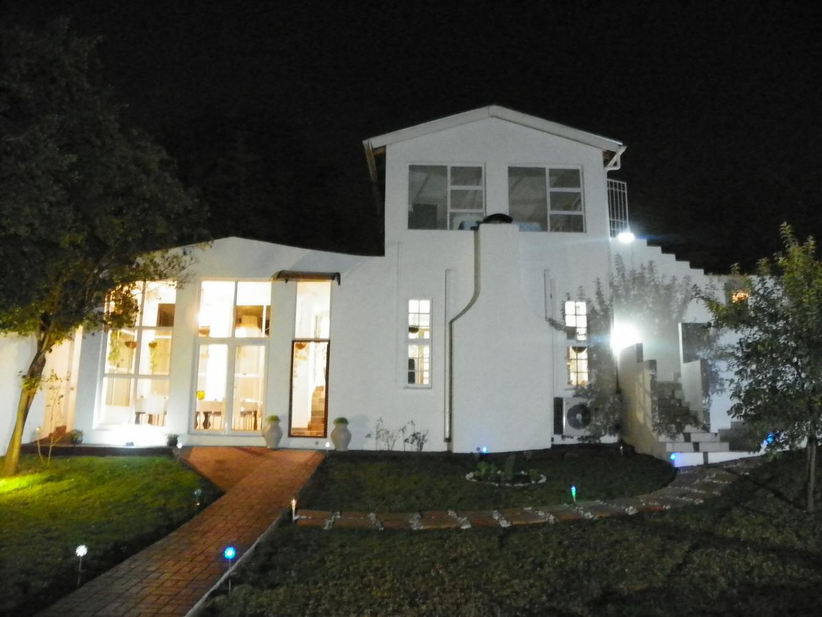 Muco Guest House Johannesburg Exterior photo